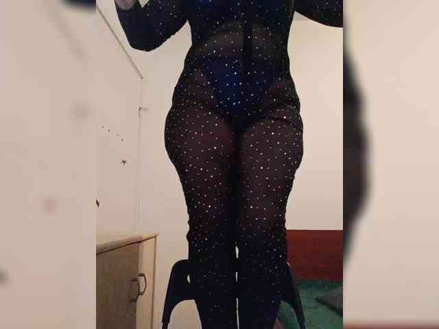 MoonGoddess webcam