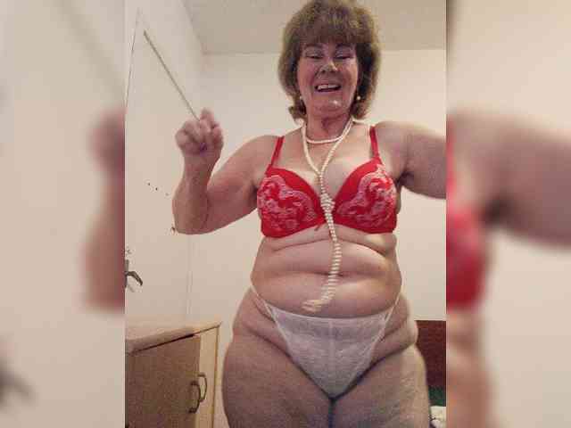 MoonGoddess webcam