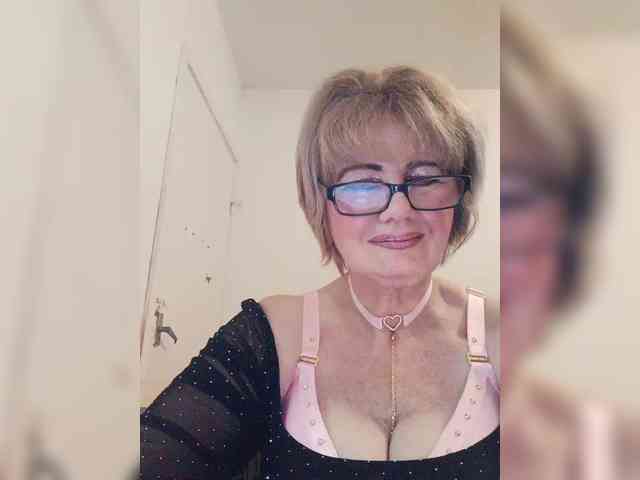 BoloshkaBlonda webcam