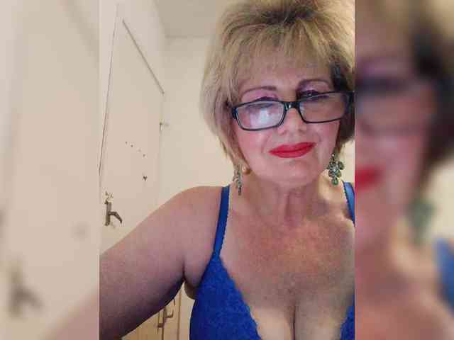 KASANDRABOLOSHKA Sex Cam Show