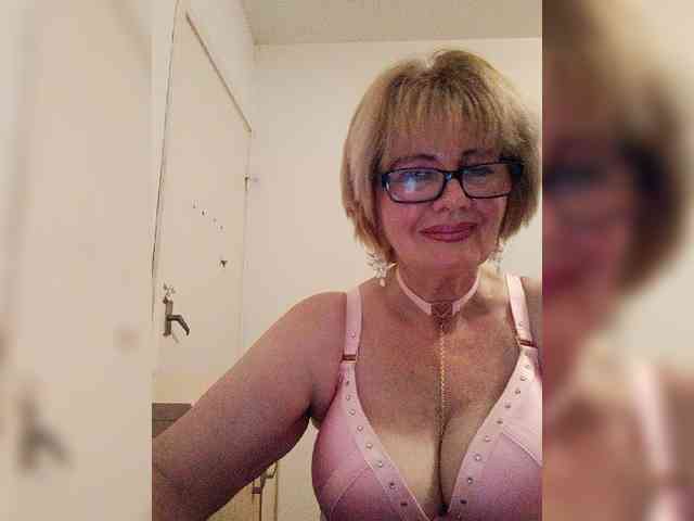BoloshkaBlonda webcam