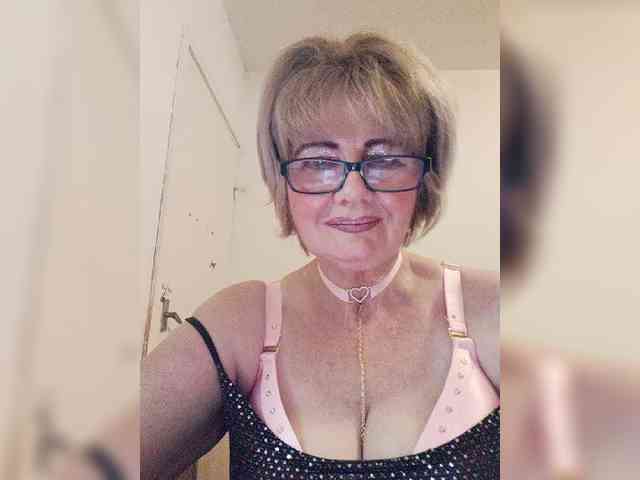 BoloshkaBlonda webcam
