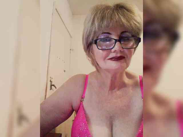 BoloshkaBlonda webcam