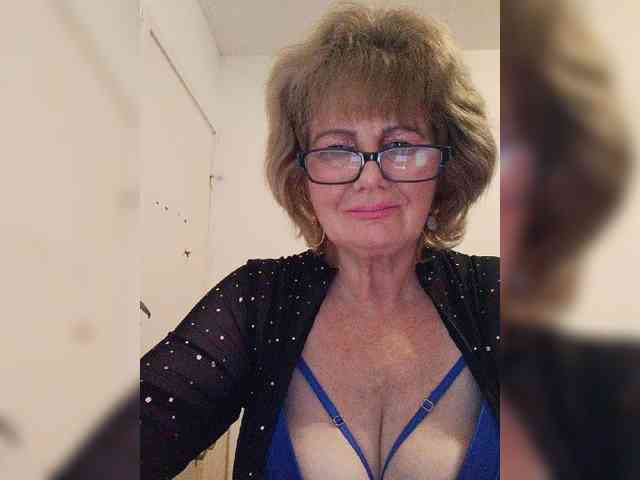 MoonGoddess webcam