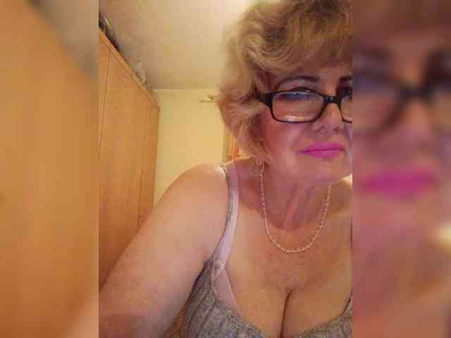 BoloshkaBlonda webcam