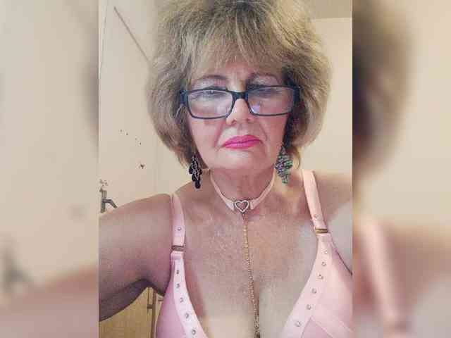BoloshkaBlonda webcam