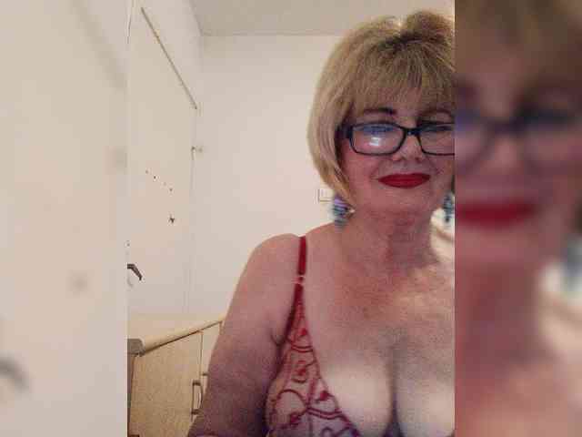 BoloshkaBlonda webcam