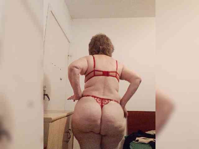 MoonGoddess webcam