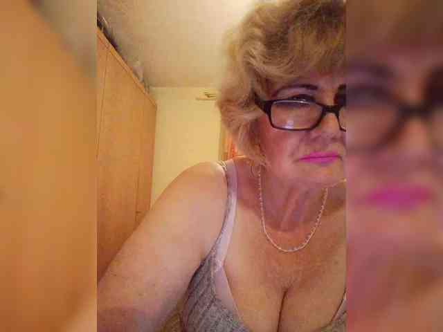BoloshkaBlonda webcam