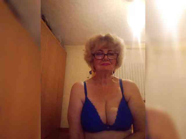 BoloshkaBlonda webcam