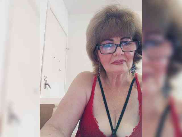 MoonGoddess webcam