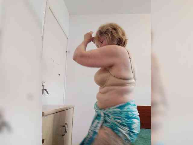 MoonGoddess webcam