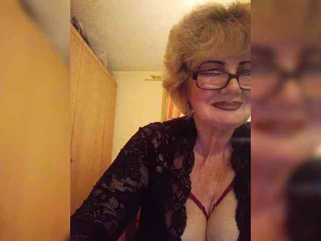 BoloshkaBlonda webcam
