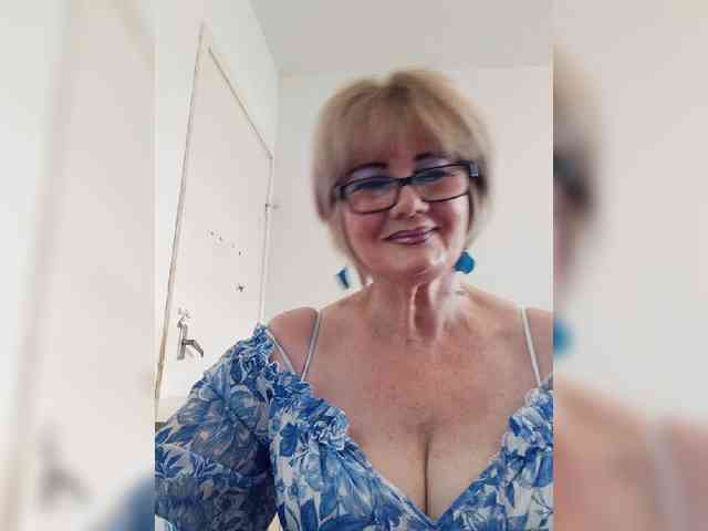 BoloshkaBlonda webcam