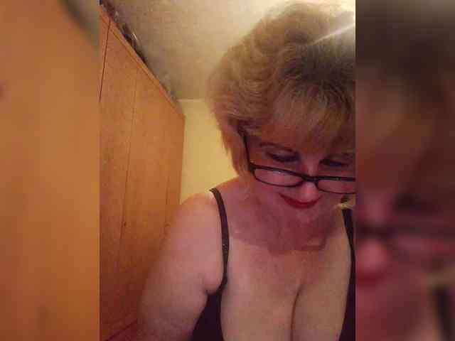 BoloshkaBlonda webcam