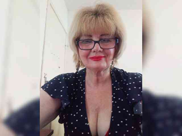 BoloshkaBlonda webcam