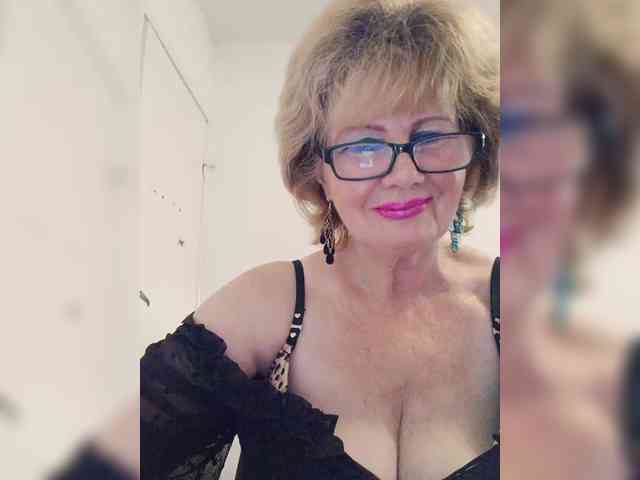 MoonGoddess webcam