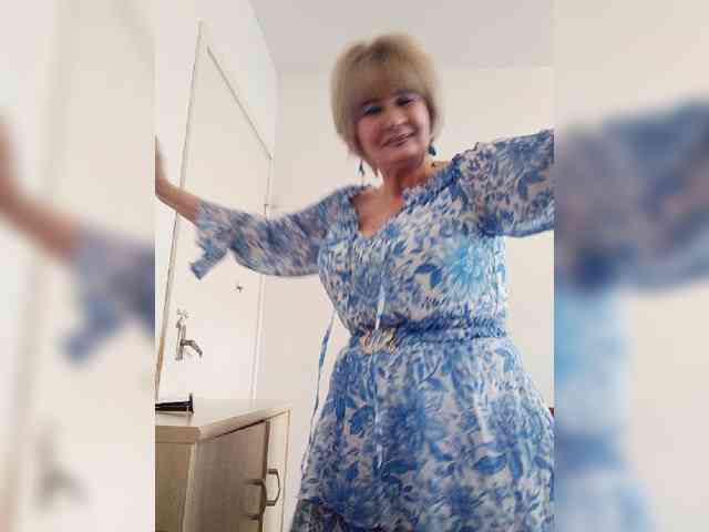 BoloshkaBlonda webcam