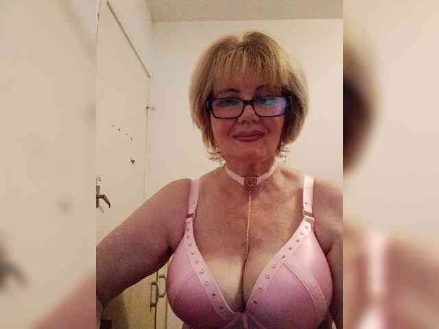 BoloshkaBlonda webcam