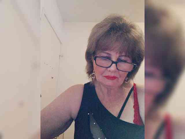 MoonGoddess webcam