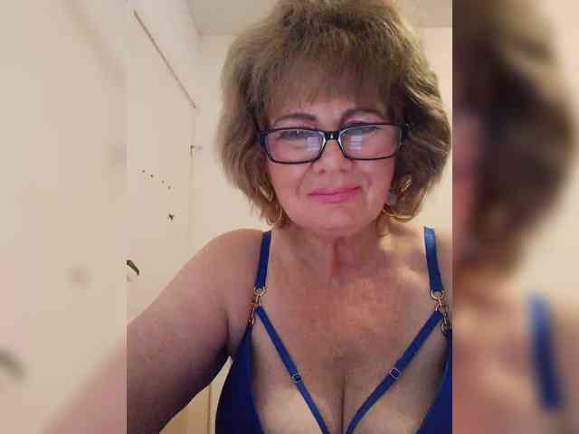 MoonGoddess webcam