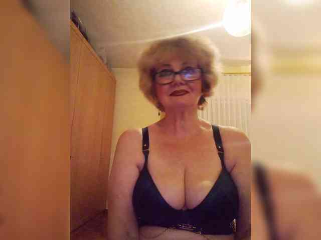 BoloshkaBlonda webcam
