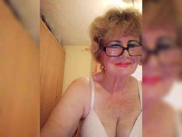 BoloshkaBlonda webcam