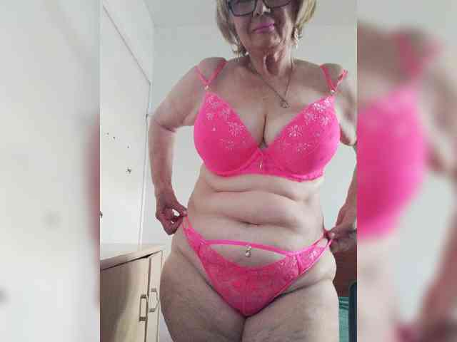 BoloshkaBlonda webcam