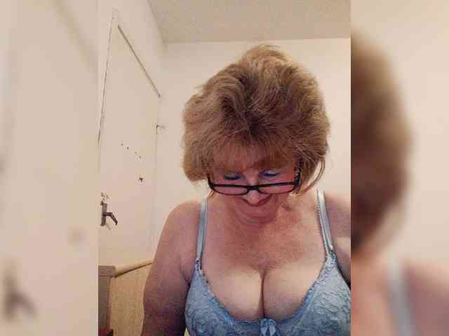 MoonGoddess webcam