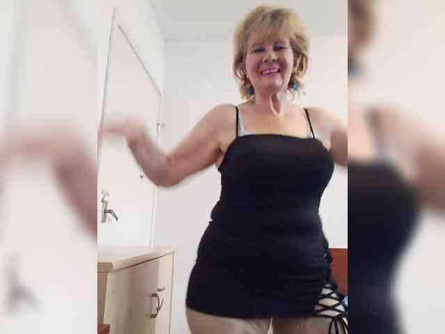 MoonGoddess webcam