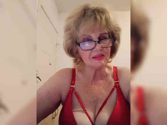 MoonGoddess webcam