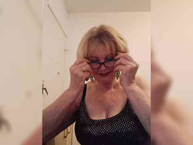 BoloshkaBlonda webcam