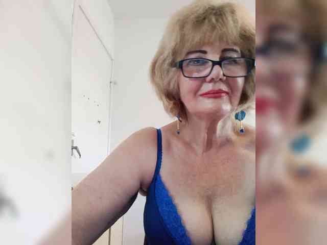 BoloshkaBlonda webcam