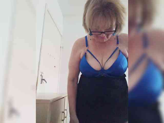 BoloshkaBlonda webcam