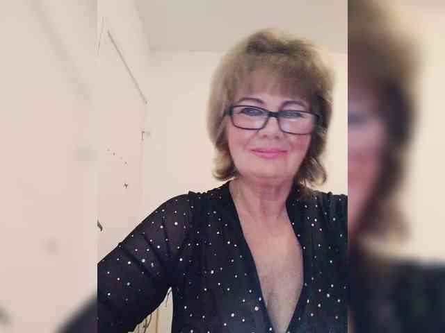 MoonGoddess webcam