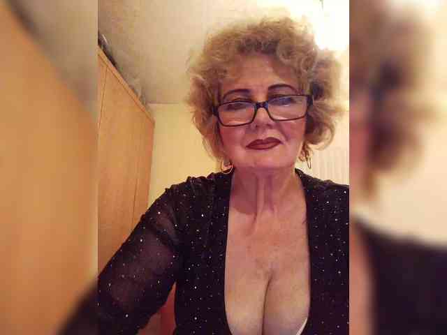 BoloshkaBlonda webcam