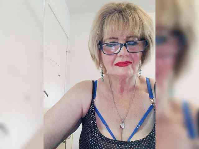 BoloshkaBlonda webcam