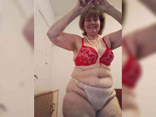MoonGoddess webcam