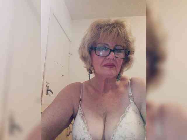 BoloshkaBlonda webcam