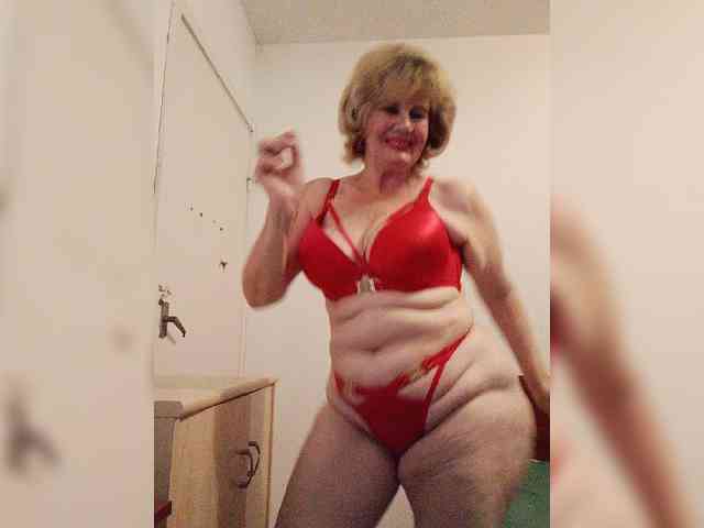 KASANDRABOLOSHKA Live Webcam on BongaCams