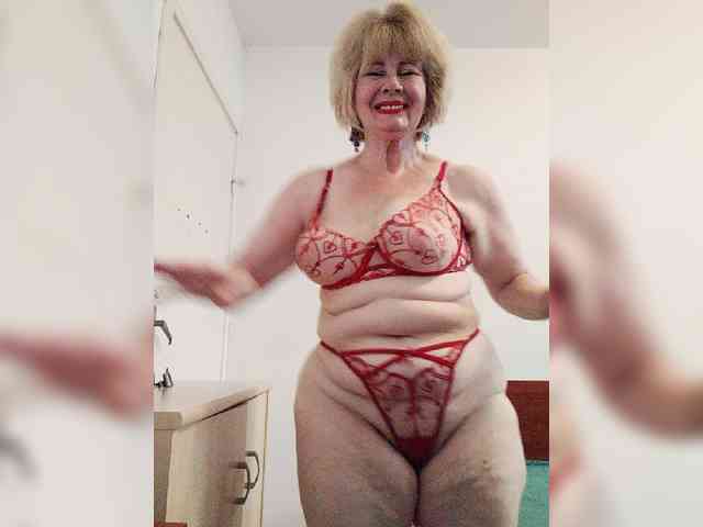 KASANDRABOLOSHKA Sex Cam Show