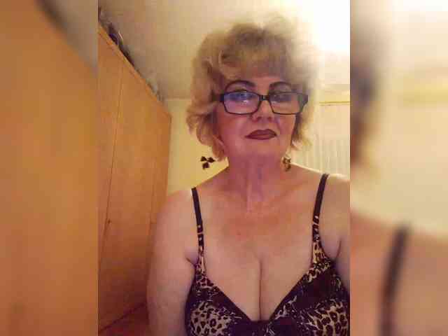 BoloshkaBlonda webcam