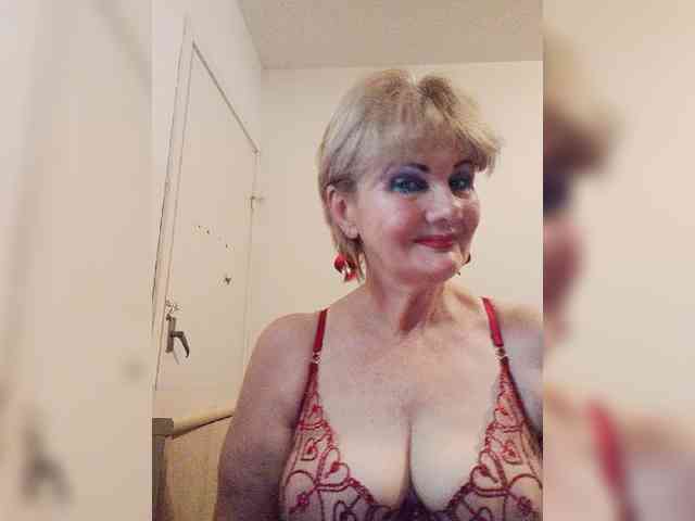 BoloshkaBlonda webcam