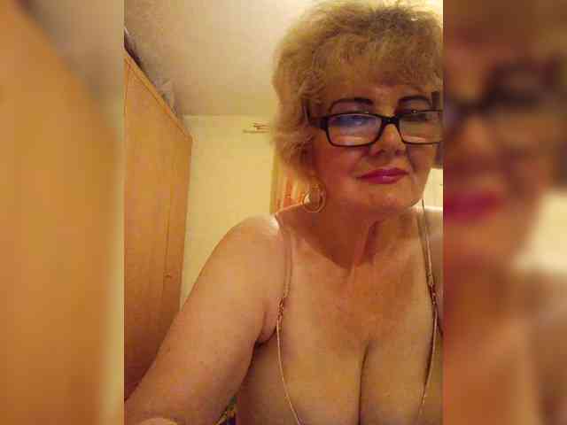 BoloshkaBlonda webcam