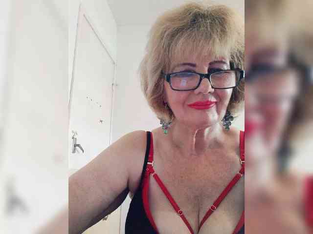 MoonGoddess webcam