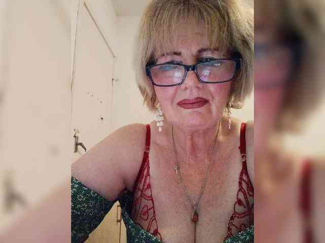 BoloshkaBlonda webcam