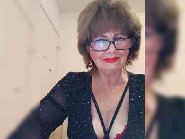 MoonGoddess webcam