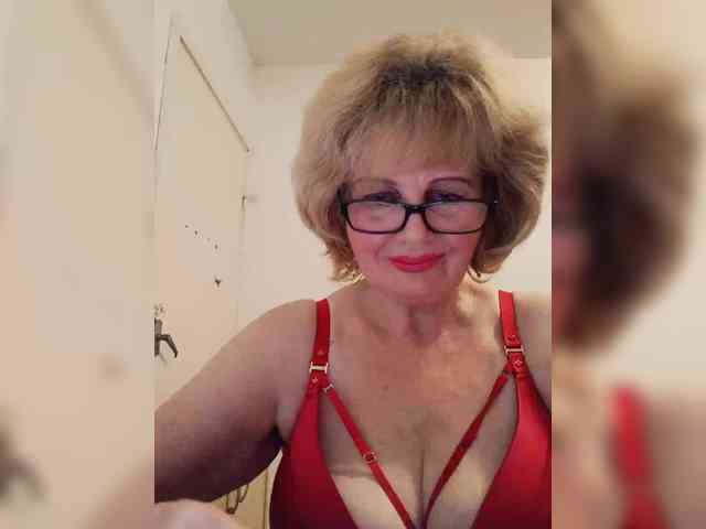 MoonGoddess webcam