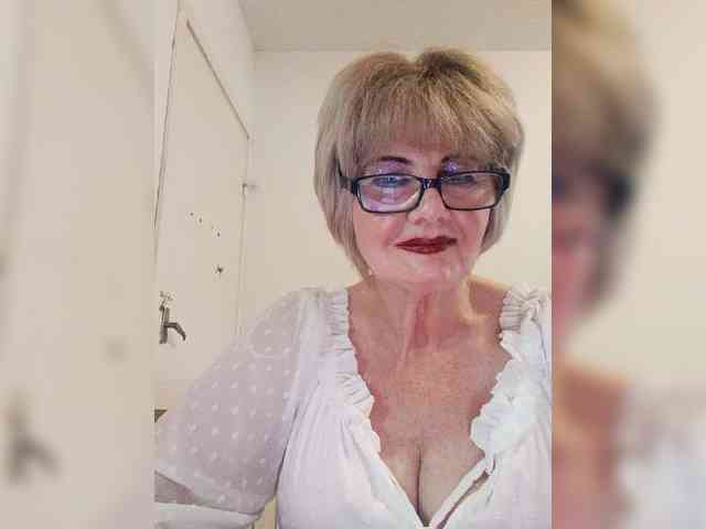 BoloshkaBlonda webcam