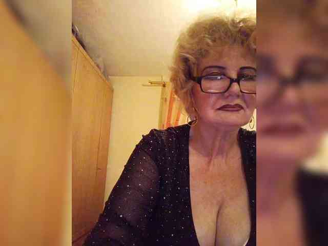 BoloshkaBlonda webcam